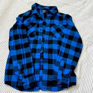Size L boys blue and black checked flannel shirt